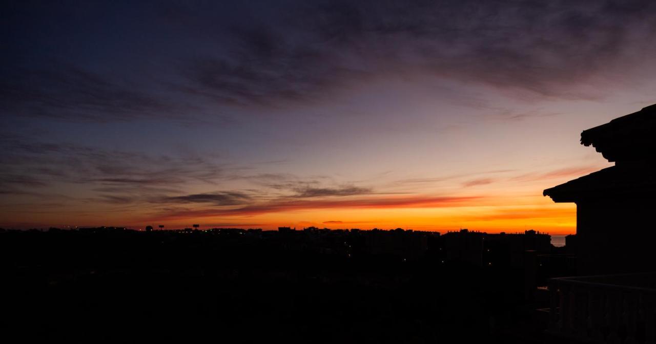 Open View Pinetree Penthouse Apartman Campoamor Kültér fotó